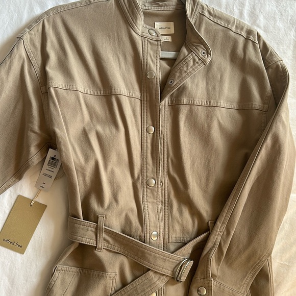 Aritzia jumpsuit - Picture 1 of 4